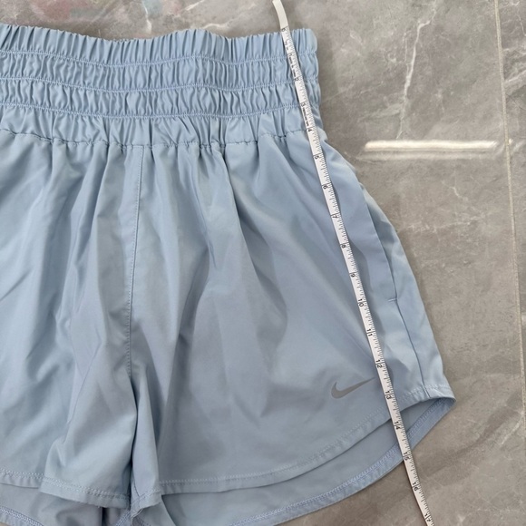 Women's Nike One Dri-Fit Ultra High-Waisted 3” Brief Lined Workout Shorts Small - Picture 16 of 16